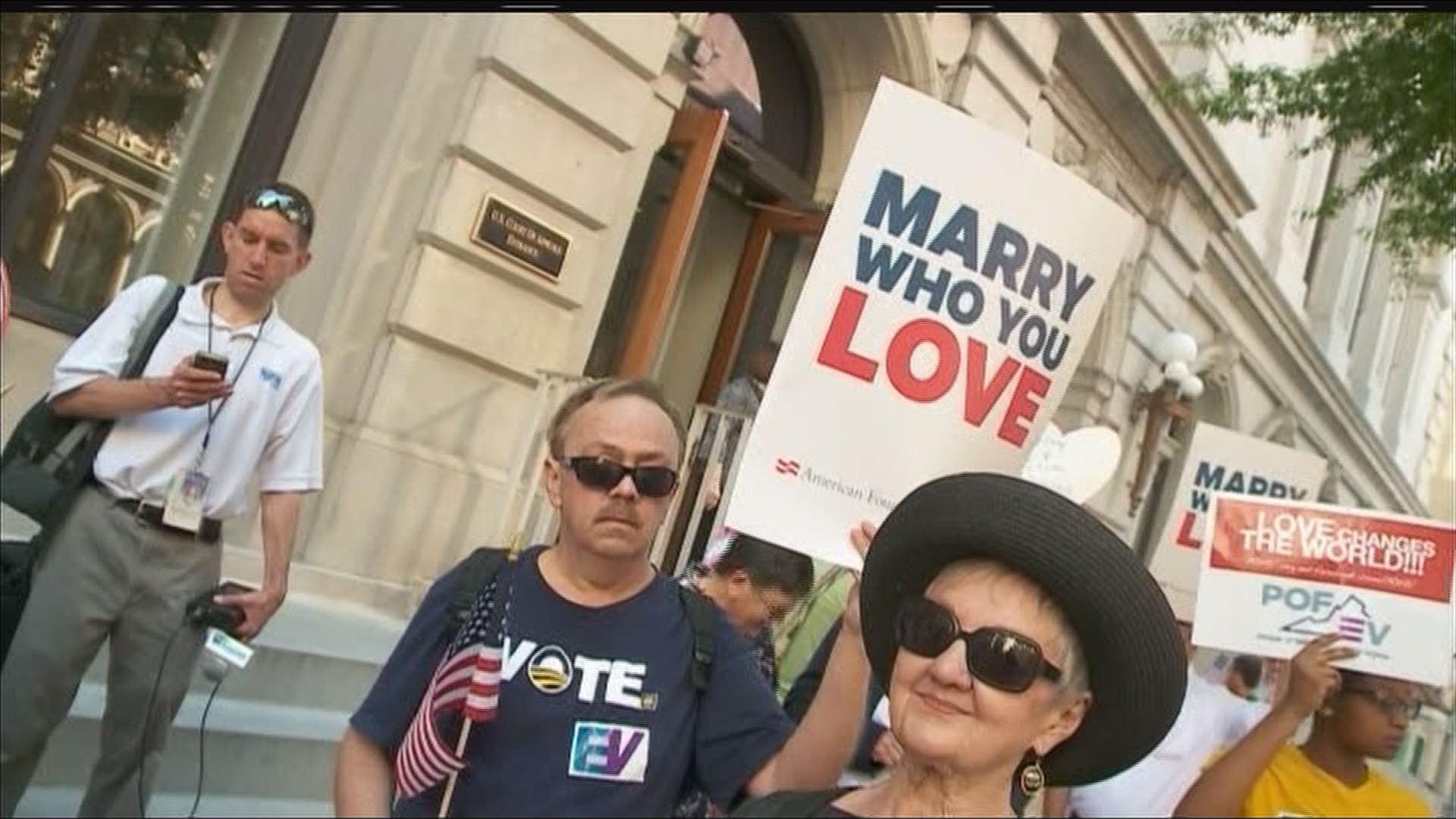 Appeals Panel Strikes Down Virginia Gay Marriage Ban