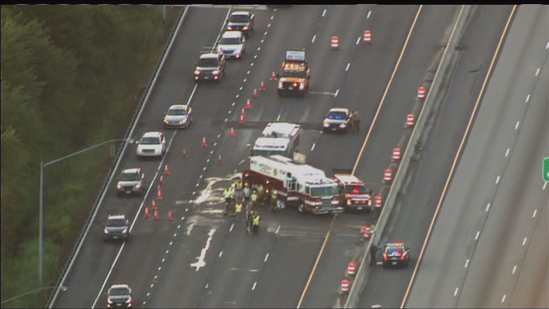 2 injured in Bay Bridge tractor trailer crash | wusa9.com