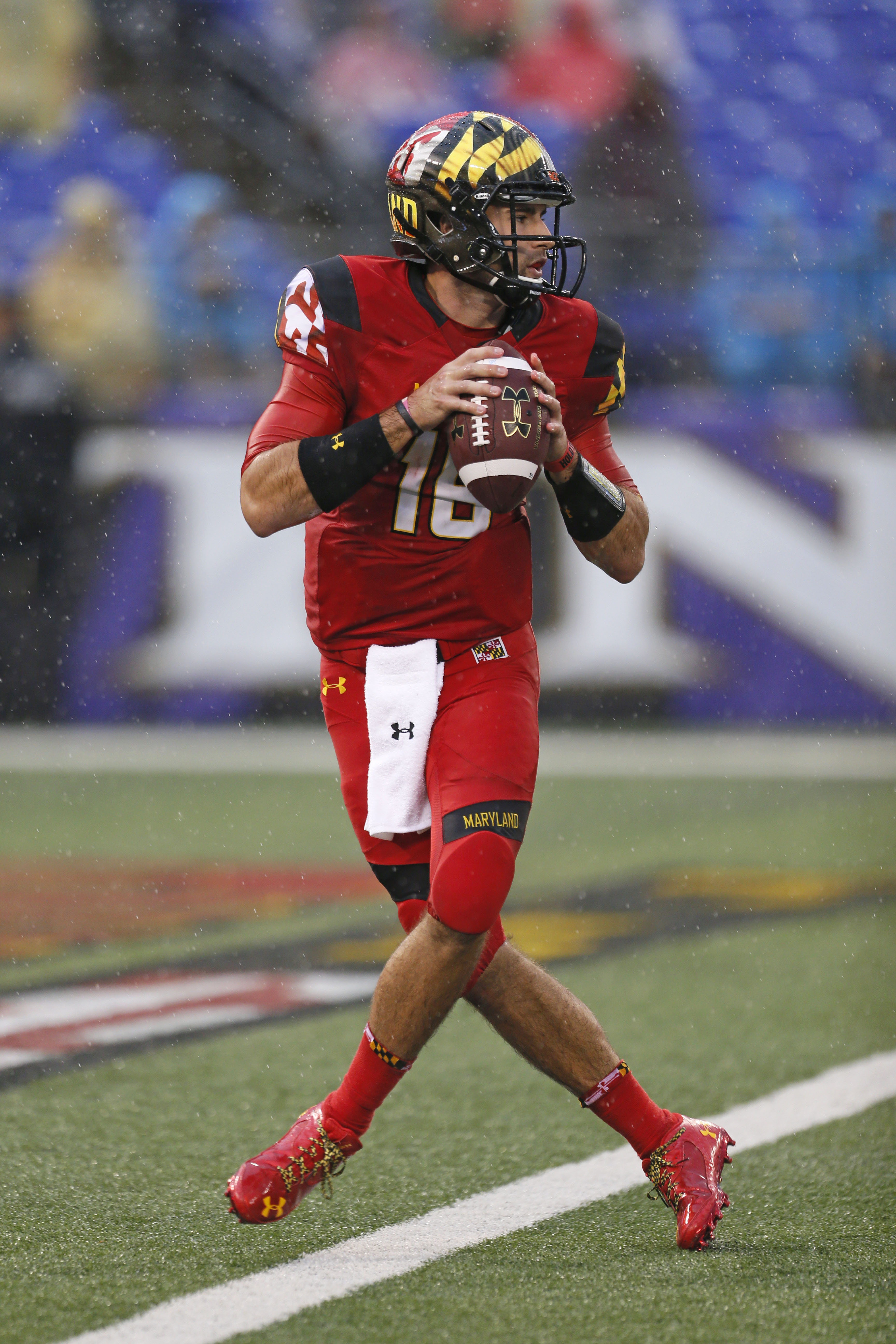 Maryland Terrapins QB C.J. Brown leaves game after taking hit to