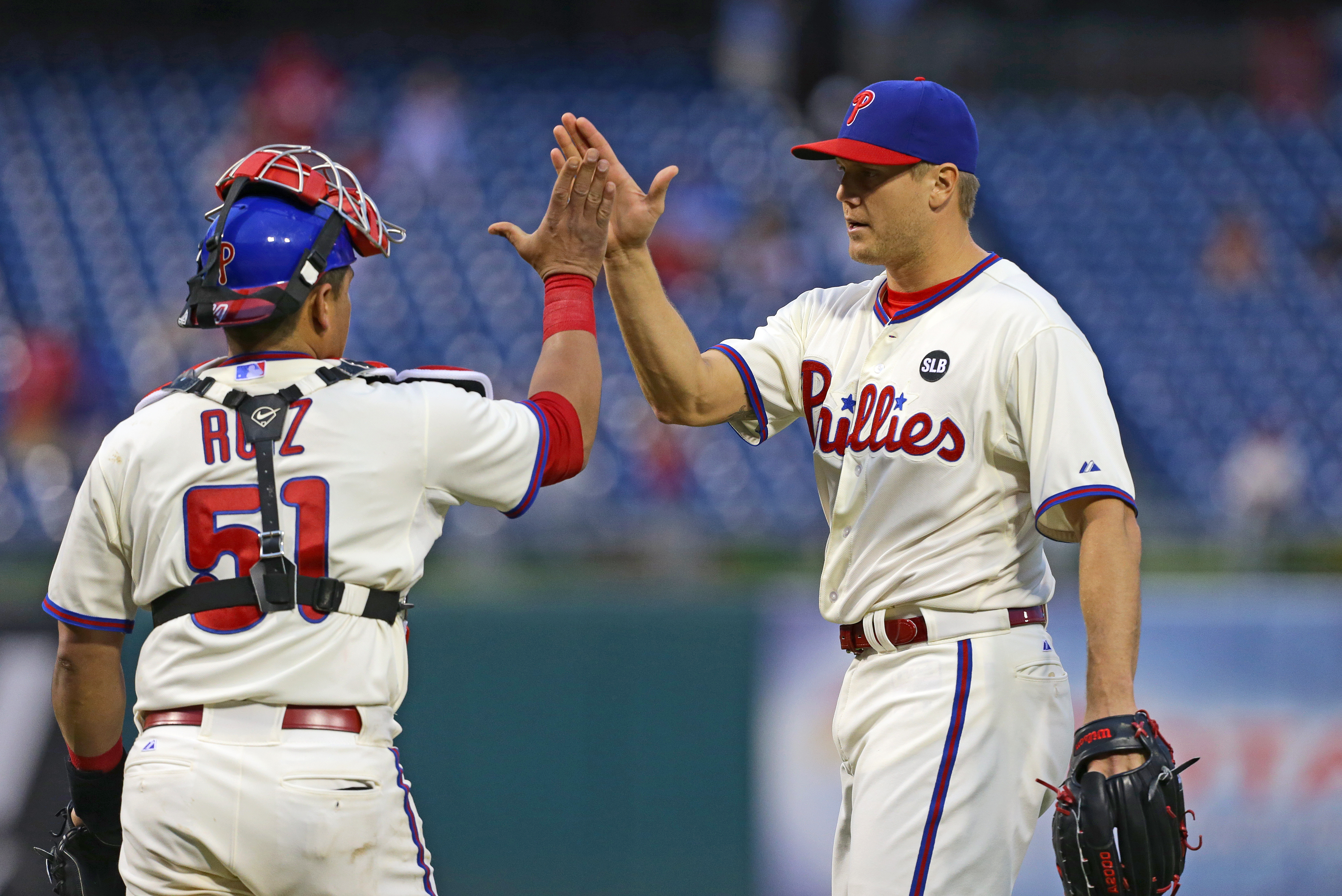 MLB: Phillies, Nationals split doubleheader