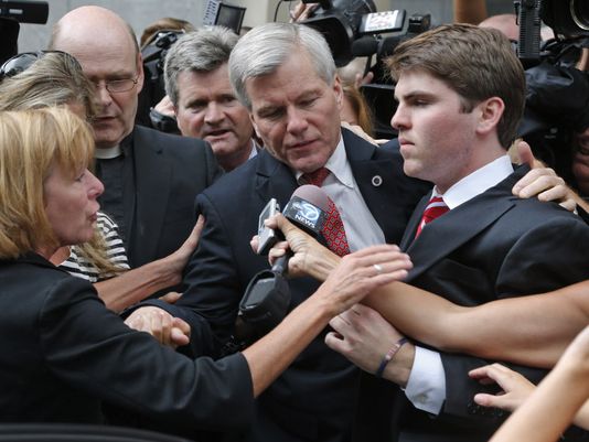 Ex Va Gov Bob Mcdonnell Makes First Appearance Since Conviction 1505