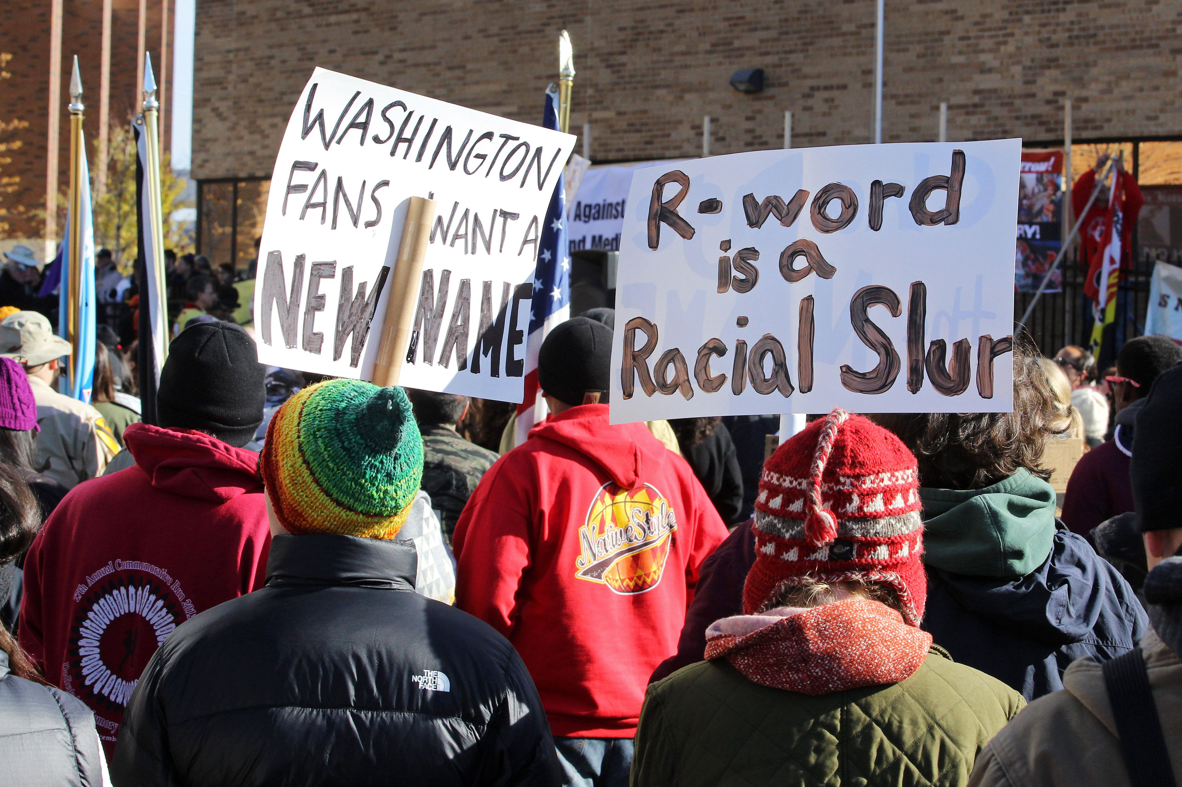 Group protests 'Redskins' name at game against Vikings | wusa9.com