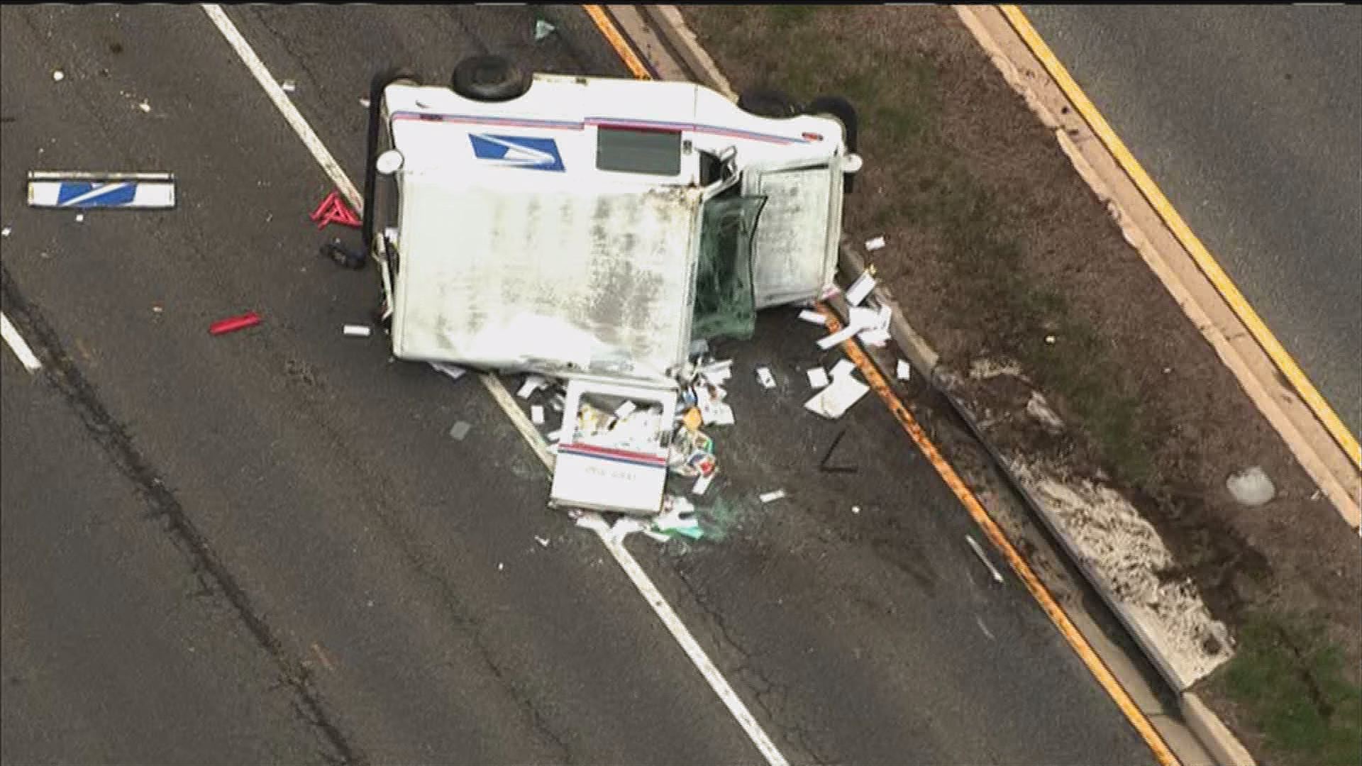 Man in critical condition after crash in Bowie