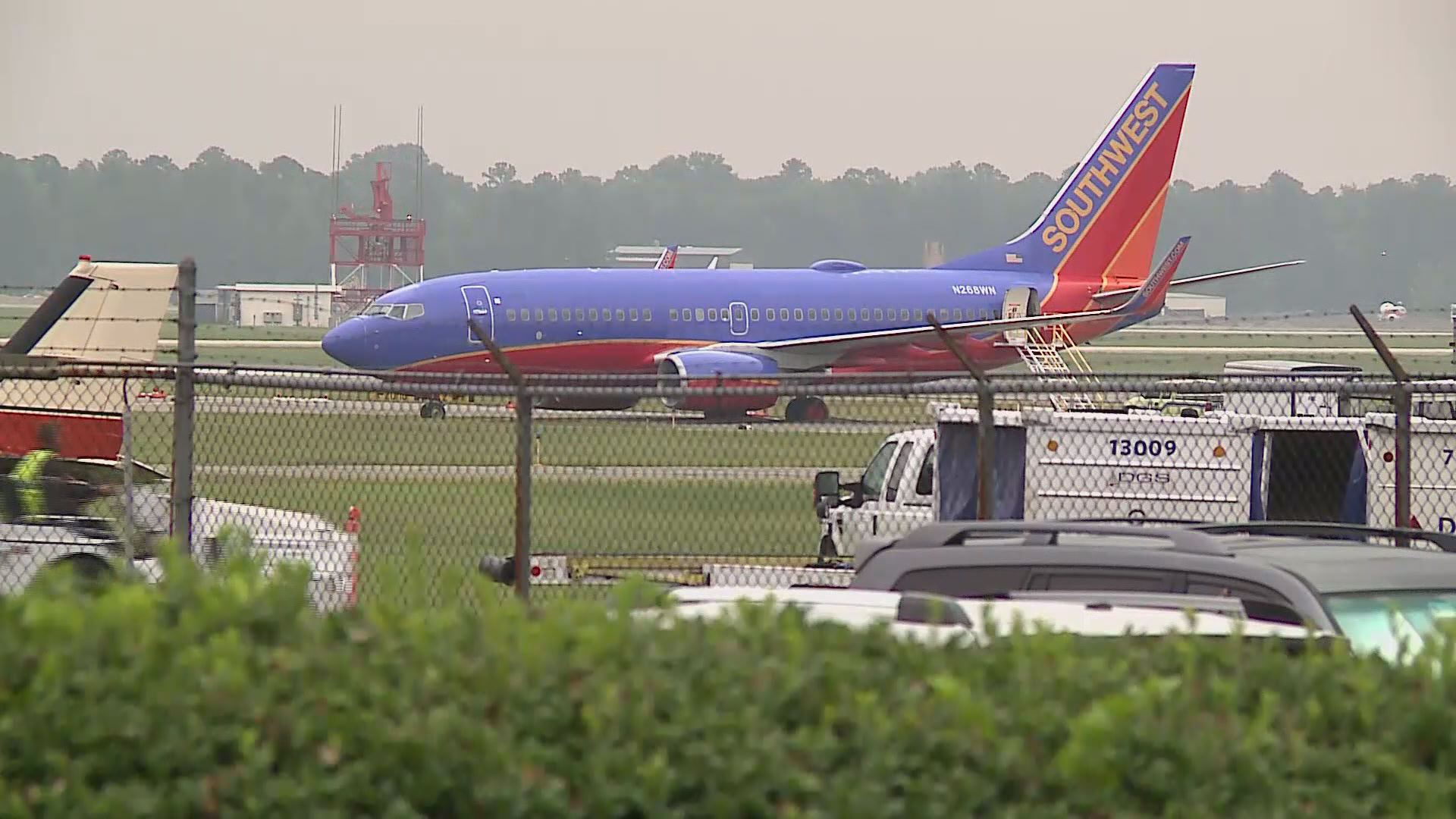 Plane runs off Richmond airport taxiway; no injuries