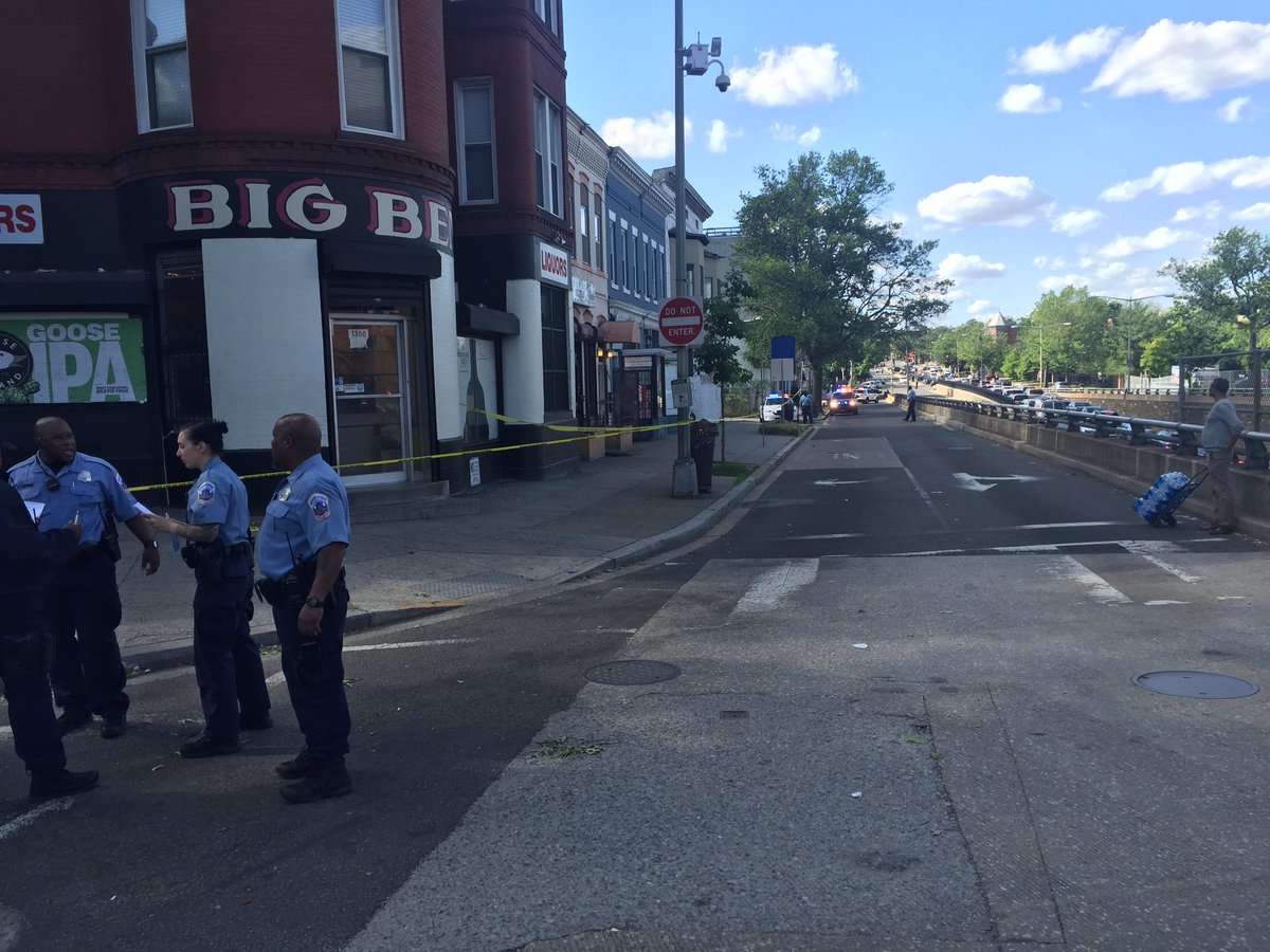Manhunt underway after 4 men shot in NW DC | wusa9.com