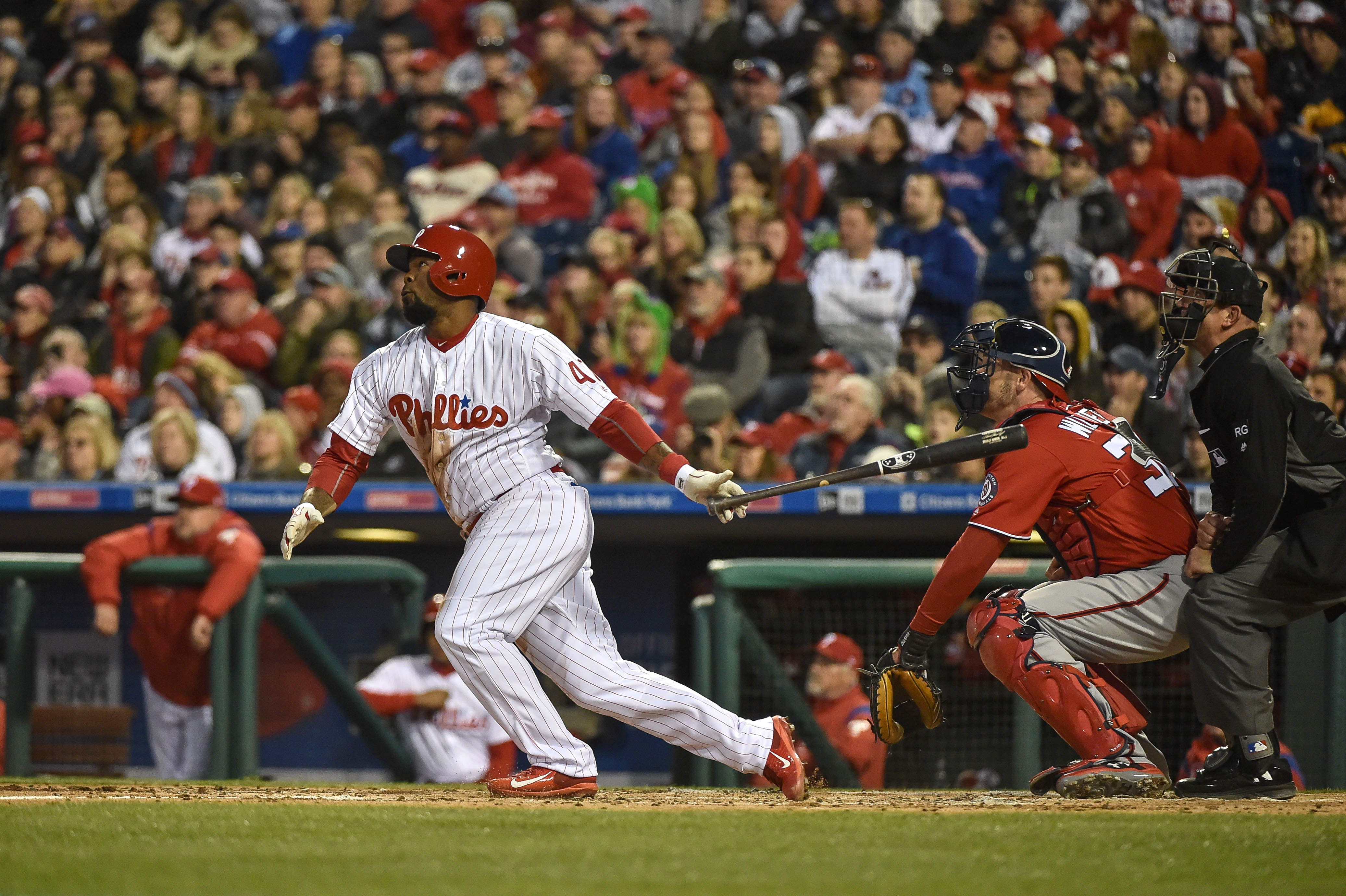 Phillies send Howie Kendrick to Washington Nationals for single-A pitcher