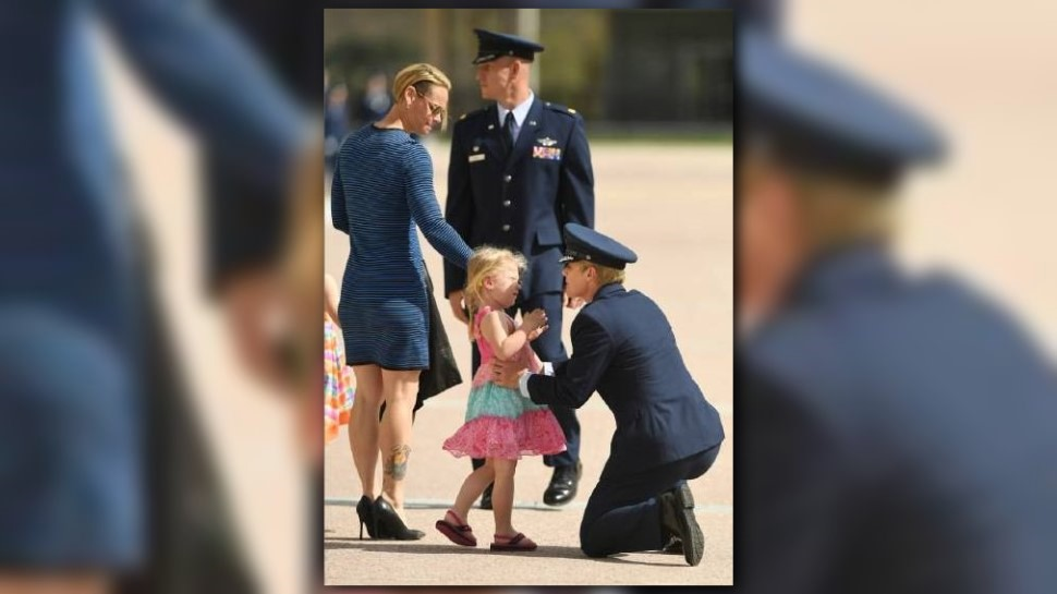 air force dress blues shoes High Top Nike Air Force '07 Black Rothcos High Gloss Oxfords are a number one seller in uniform shoes Verify: Air Force officer wears