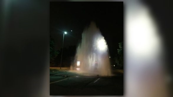 Reston water main break causes road closures | wusa9.com