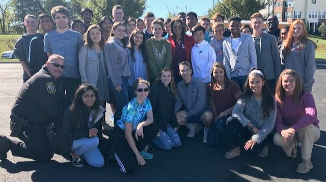 This class could keep your teen safe during a traffic stop | wusa9.com
