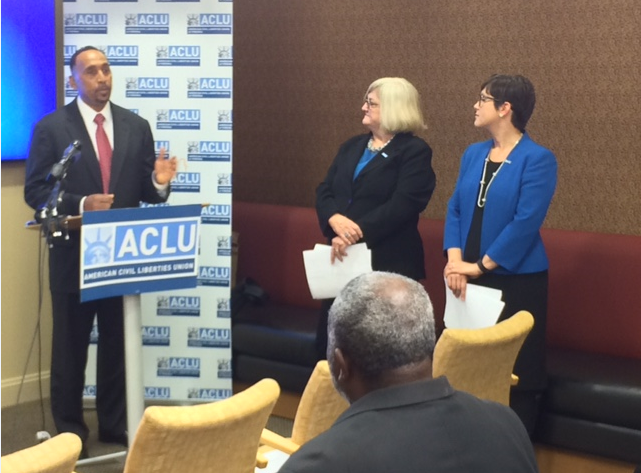 ACLU releases new app to hold police accountable | wusa9.com