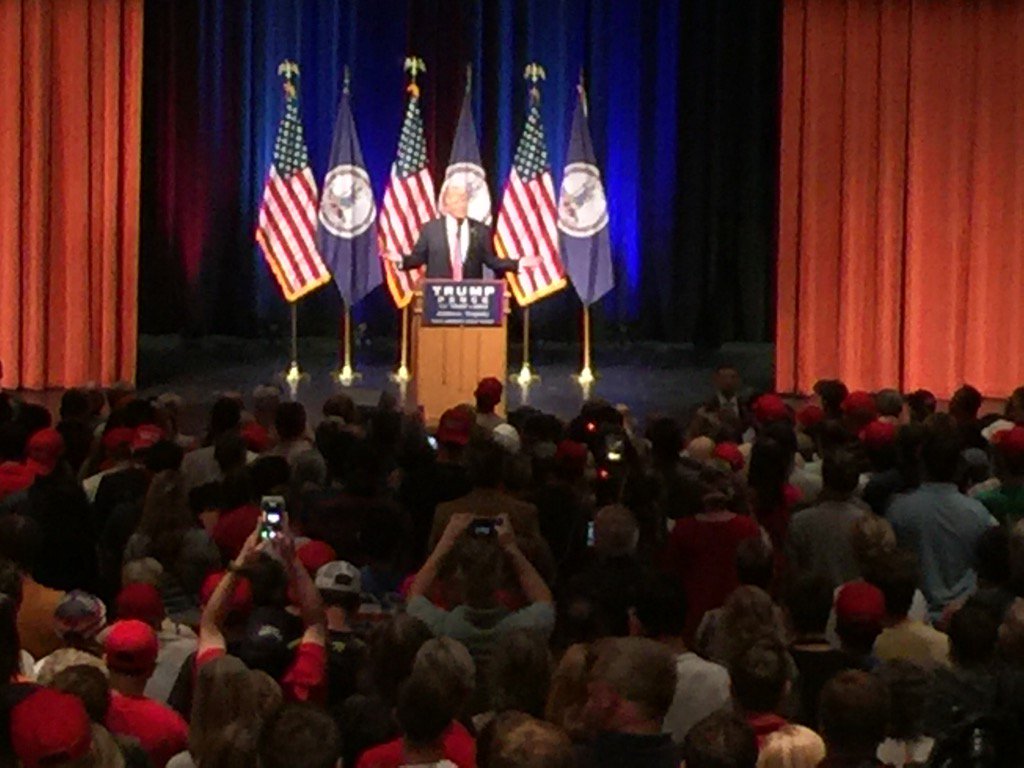 Crying baby booted from Va. Trump rally | wusa9.com