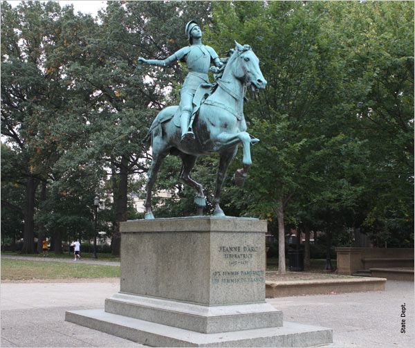 Who stole sword from Joan of Arc statue in Washington park? | wusa9.com