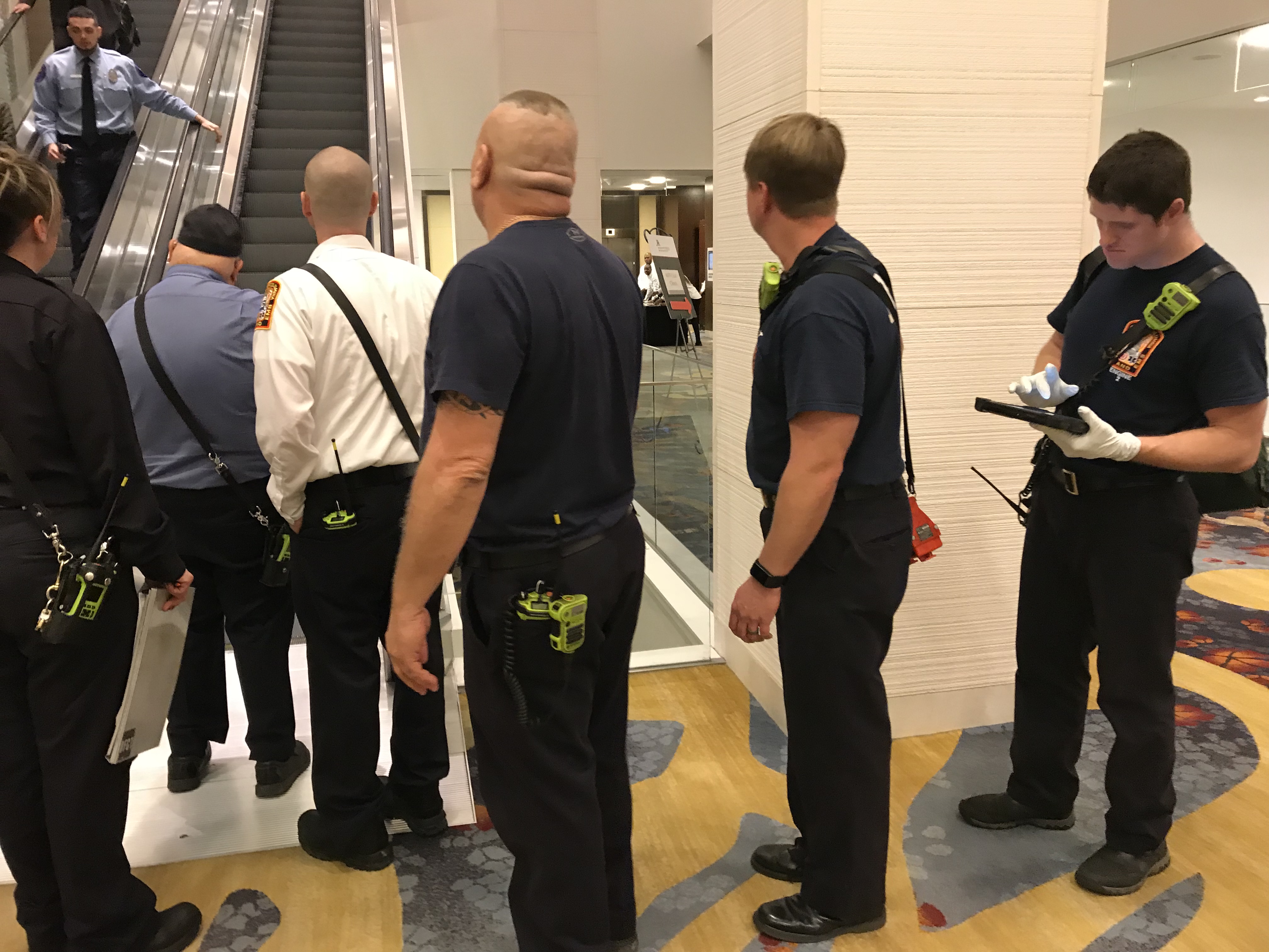 4 taken to the hospital after being stuck on elevator in NW DC | wusa9.com